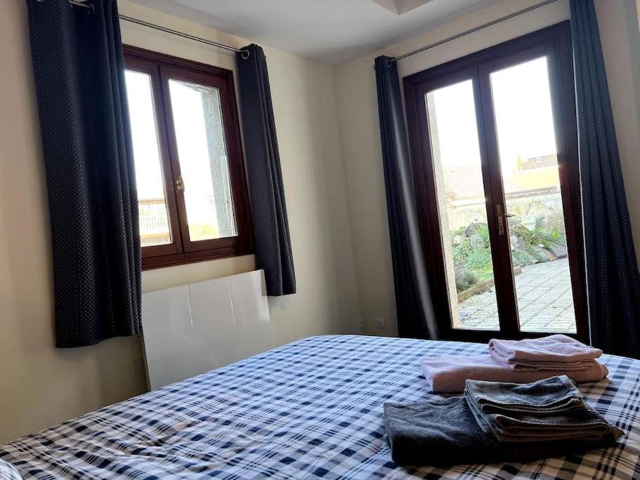 Appartement Calme Au Coeur Du Jardin Violaines Buitenkant foto